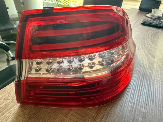1669063201 MERCEDES Задний фонарь купить в Кривой Рог