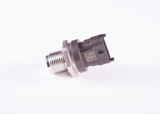 0281002908 BOSCH Датчик давления топлива купить в Житомир