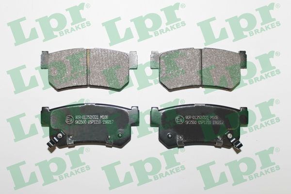 Колодки на тормоз задний дисковый 05P1210 LPR