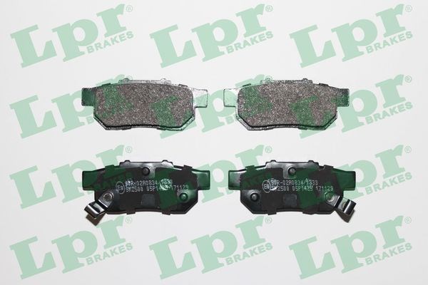 Колодки тормозные дисковые комплект 05P1425 LPR