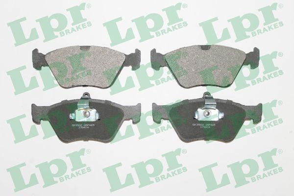 Передние тормозные колодки 05P465 LPR