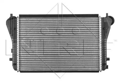 NRF 30454 Радиатор интеркуллера в наличии Черновцы