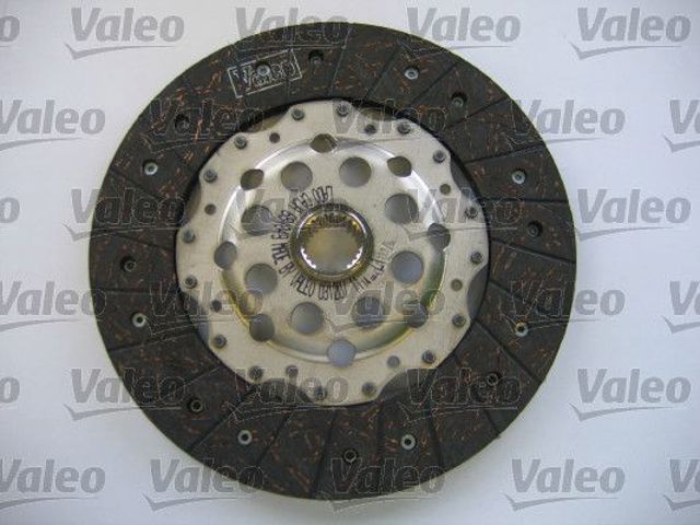 Комплект сцепления (3 части) 826531 VALEO
