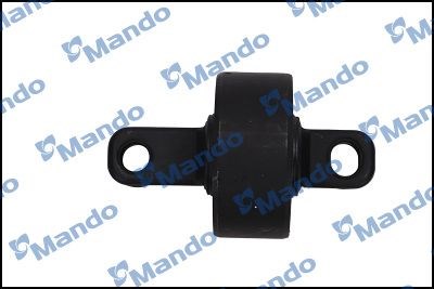 Передний сайлентблок заднего продольного рычага DCC010230 MANDO
