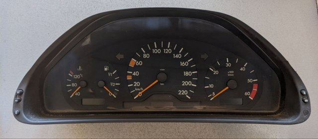 A2105400548 Панель приборов купить Запорожье