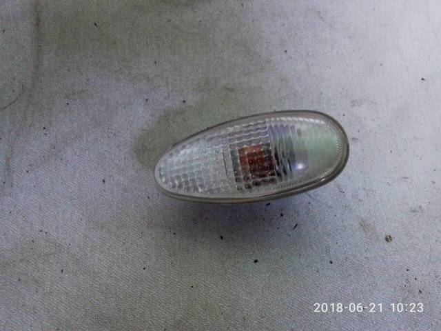 Повторитель поворота на крыле MR522027 MITSUBISHI