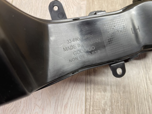 51748054415 BMW Воздуховод тормозного диска левый купить в Полтава