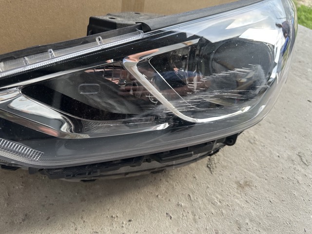 HYUNDAI 92101G4510 Фара левая в наличии Украина