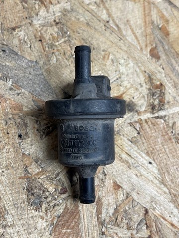 BOSCH 0280142300 Клапан вентиляции газов топливного бака в наличии Черновцы