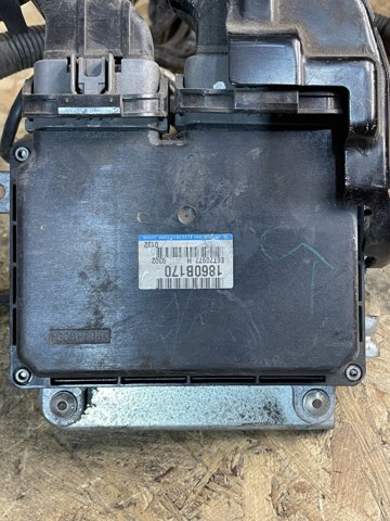 Компьютер двигателя 1860B170 MITSUBISHI