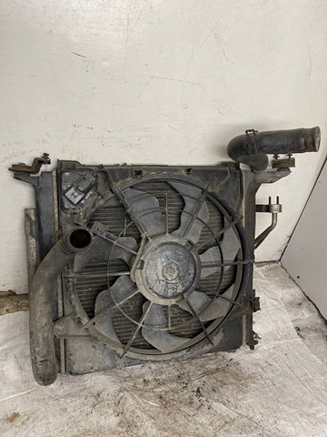 Диффузор радиатора охлаждения, в сборе с мотором и крыльчаткой kia ceed 2.0 d 253801H680 