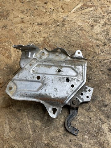 60630SNAA00ZZ HONDA Подставка аккумулятора купить в Ровно
