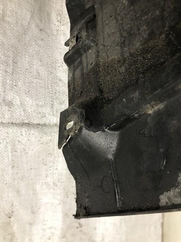 7L8825231A Защита двигателя задняя купить Николаев