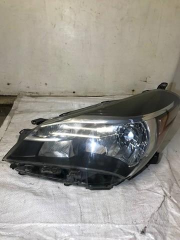 Фара дальнего света в сборе 811700DA30 TOYOTA