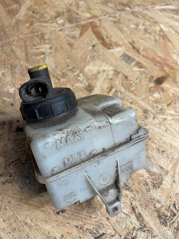 8200245034 RENAULT Бачок главного тормозного цилиндра (тормозной жидкости) купить в Львов