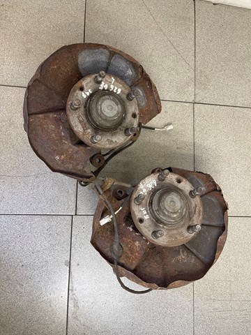 Цапфа правая GA2G261A0A MAZDA