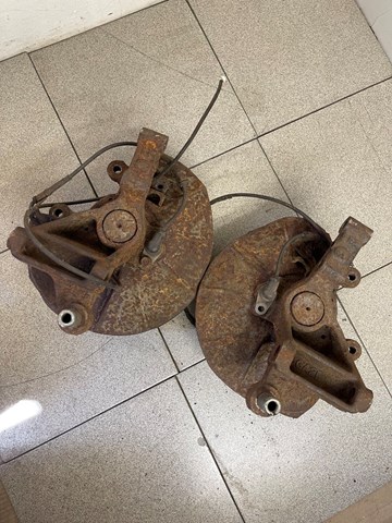MAZDA GA2G261B0A Цапфа (поворотный кулак) задний левый в наличии Черновцы
