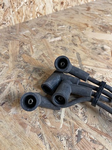L81318140C MAZDA Высоковольтные провода купить в Ровно