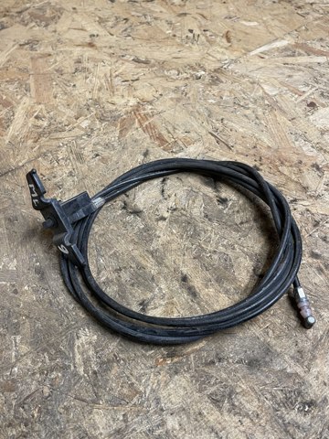 MR525707 MITSUBISHI Трос открывания лючка бензобака купить в Ирпень