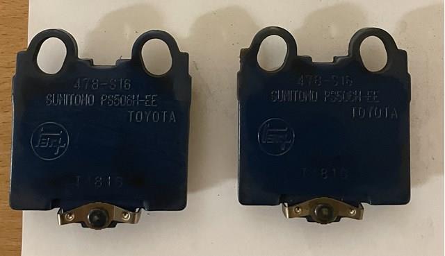 Задние дисковые колодки 0446630190 TOYOTA