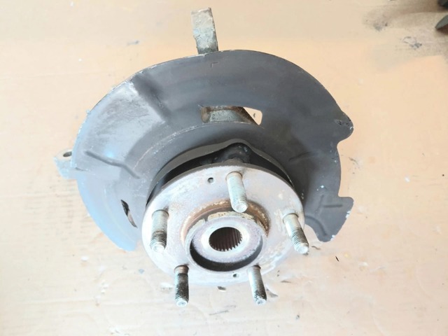 Цапфа (поворотный кулак) передний левый 51710G2000 HYUNDAI