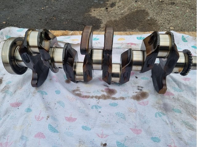 04E100035G VAG Двигатель купить в Чернигов