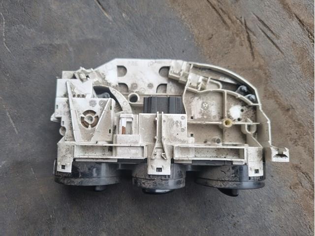 1J0820045K Блок управления кондиционером купить Черкассы
