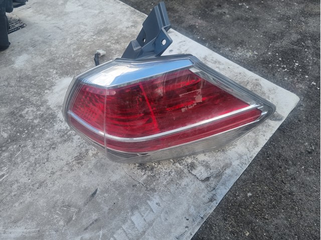 NISSAN 265505HA0A Фонарь задний правый внешний в наличии Полтава