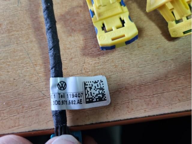 VAG 3D0971582AE в наличии Львов