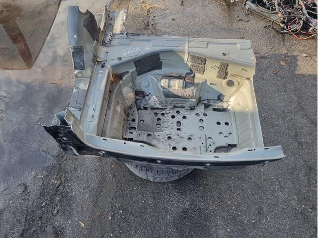 Панель багажного отсека 4G5813331 VAG