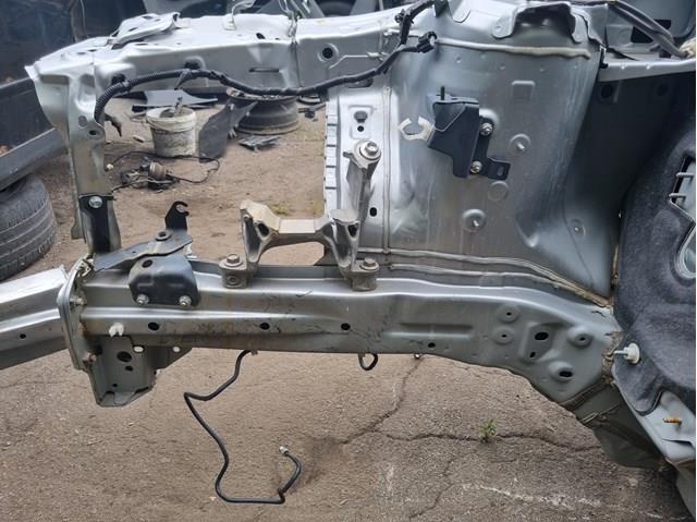 MAZDA KB7W53210A Арка крыла переднего правого в наличии Черновцы