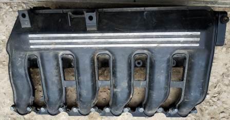 Впускной коллектор 11617789247 BMW