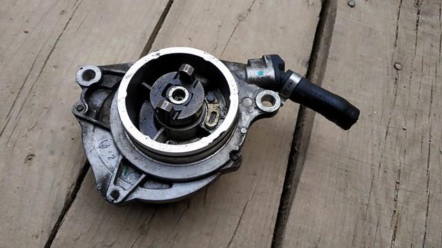 Вакуумный насос 11662246126 BMW