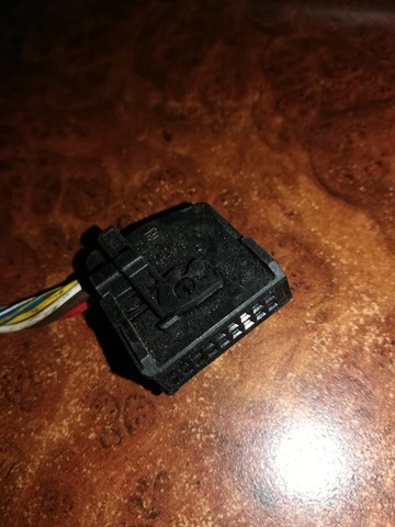 Болт поддона 8364654 BMW
