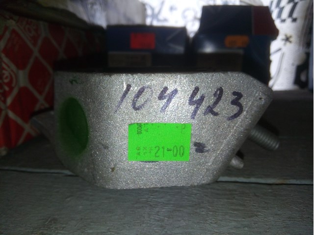 HANS PRIES 104423 Левая подушка двигателя в наличии Львов