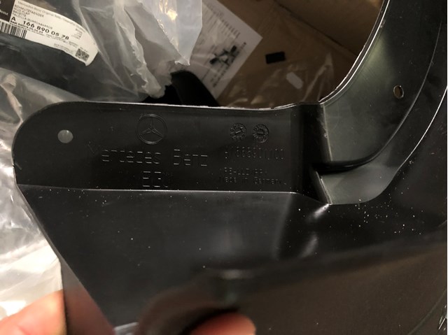 MERCEDES A1668900578 Брызговики передние, комплект в наличии Николаев