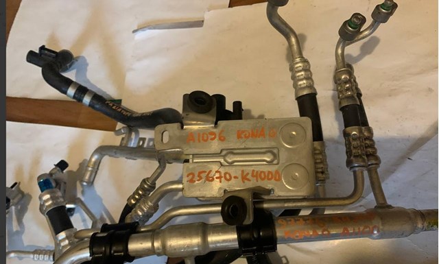 HYUNDAI 25670K4000 Теплообменник системы кондиционирования в наличии Павлоград
