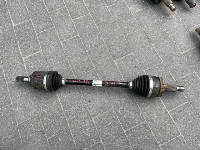 49500D7200 HYUNDAI Левая полуось купить в Полтава