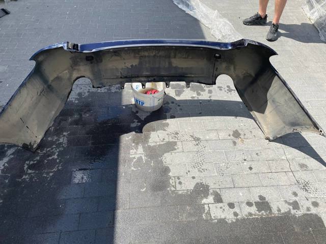 Бампер задний 5215930941 TOYOTA