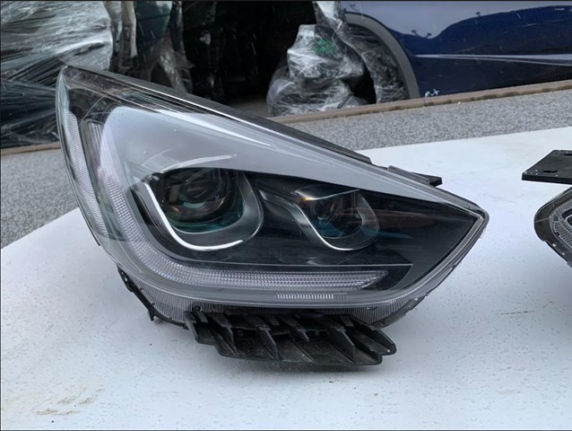 92102G5200 HYUNDAI Фара правая купить в Тернополь
