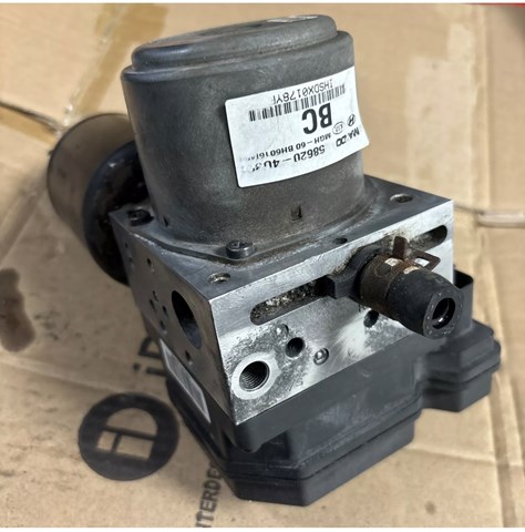 586204U301 HYUNDAI купить в Винница
