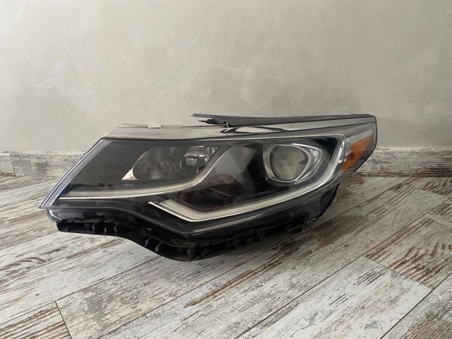 92101D5500 HYUNDAI Фара левая купить в Полтава