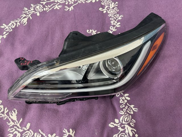 92101E60 HYUNDAI Левая фара купить в Полтава