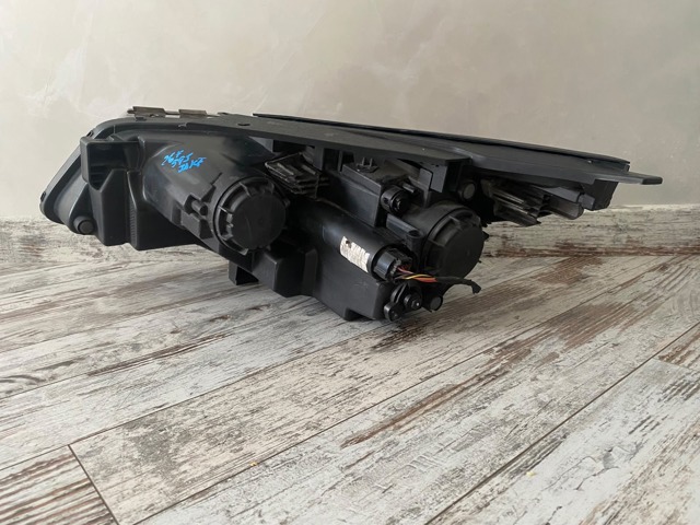 HYUNDAI 92102D5500 Фара правая в наличии Ирпень