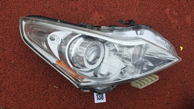 260101NM0C NISSAN Фара правая купить в Ирпень