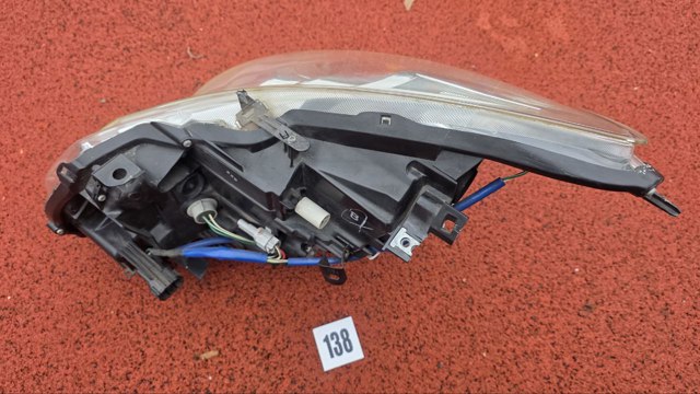 NISSAN 260101NM0C Правая фара в наличии Ужгород