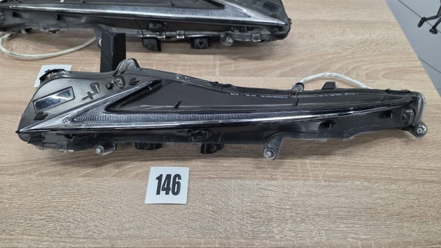 Габарит передний, нижний (фонарь), левый 8162053060 TOYOTA