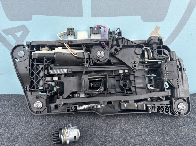 MERCEDES 09976089039040 в наличии Чернигов
