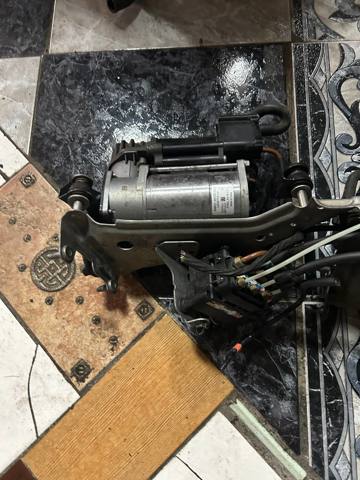 MERCEDES A2133200104 Компрессор пневмоподкачки (амортизаторов) в наличии Днепр