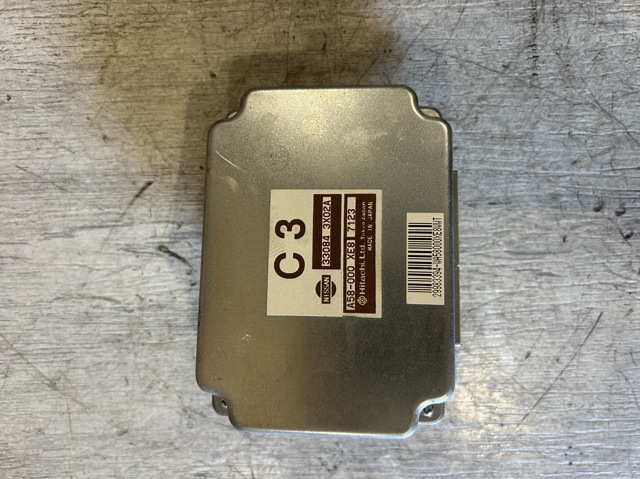 Блок управления раздаточной коробкой 330843X02A NISSAN